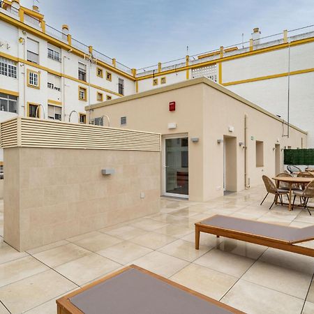 Limehome Sevilla Ronda De Capuchinos Exterior foto